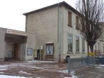 genas-l-ecole-joanny-collomb-se-dote-d-un-self-educatif